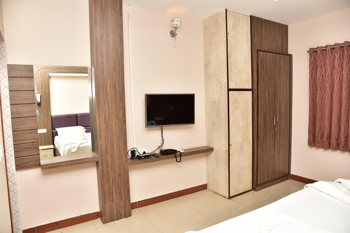 Venus Inn Bhubaneswar Esterno foto