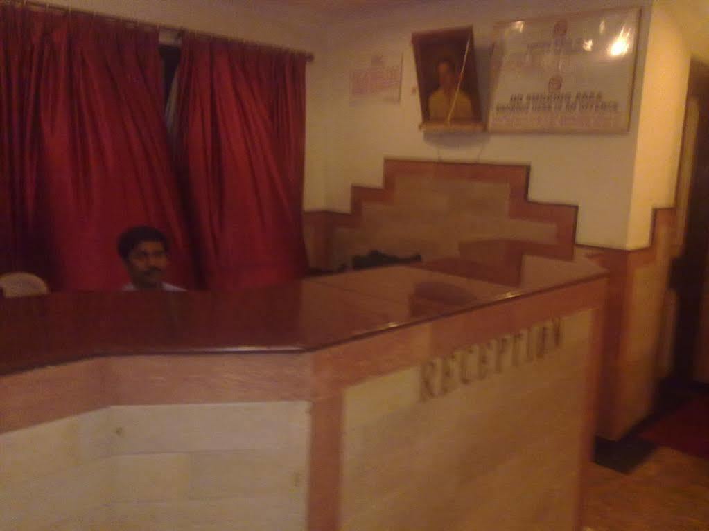 Venus Inn Bhubaneswar Esterno foto