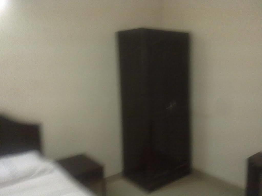 Venus Inn Bhubaneswar Esterno foto